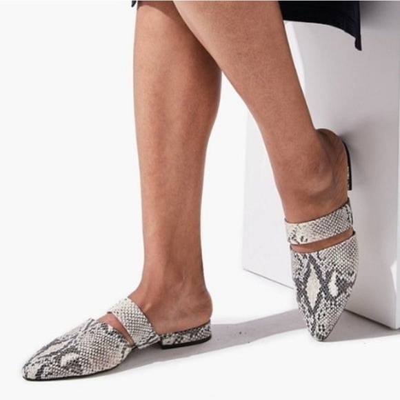 Able Shoes - ABLE Handmade Leather Joselyne Snakeskin Pointy Toe Slide Flats